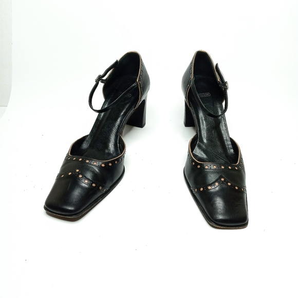 Coach Hillary Square Toe Size 8B; 3 inch Heel - Picture 4 of 10